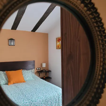 El Cerro Y El Cerezo Navaconcejo