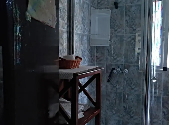 Nyaraló El Cerro Y El Cerezo *