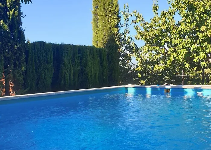 Nyaraló El Cerro Y El Cerezo