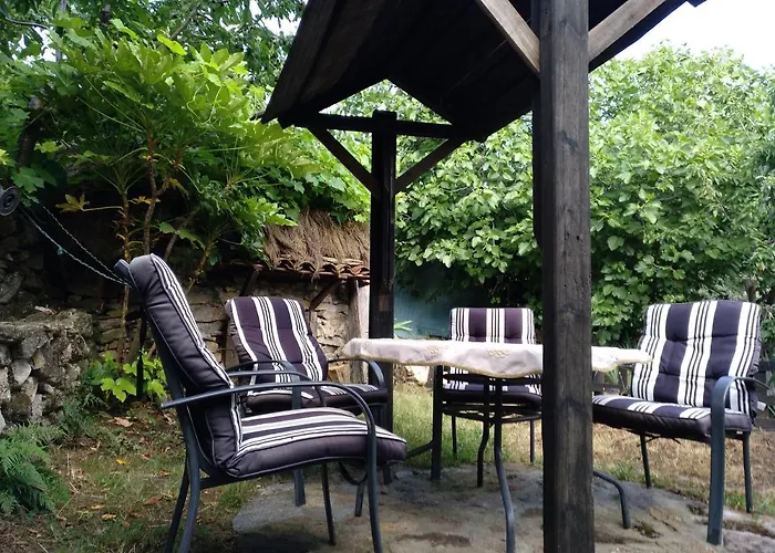 El Cerro Y El Cerezo Nyaraló Navaconcejo