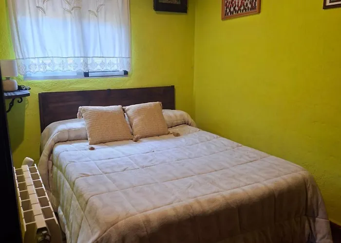 El Cerro Y El Cerezo Nyaraló